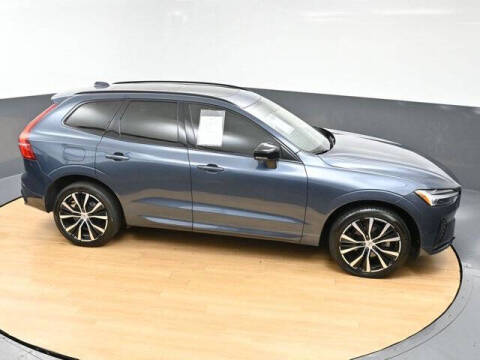 2024 Volvo XC60 B5 Plus Dark Theme