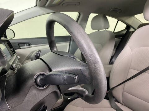 2019 Hyundai Elantra