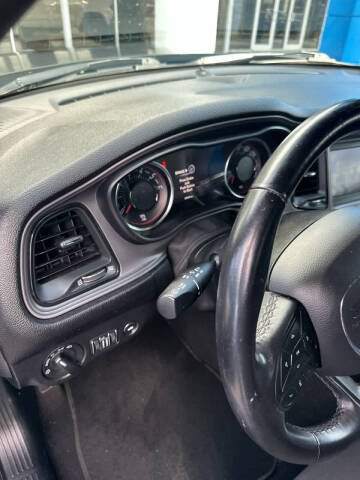 2023 Dodge Challenger SXT