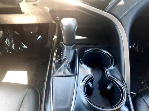 2019 Toyota Camry SE