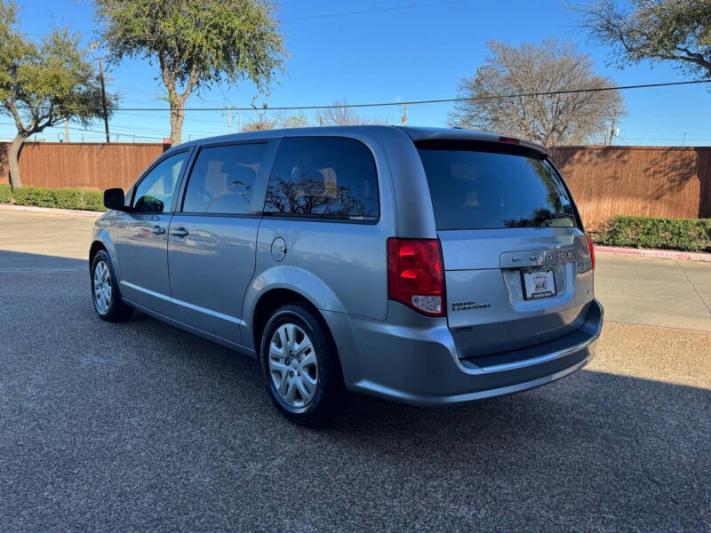 2018 Dodge Grand Caravan SE