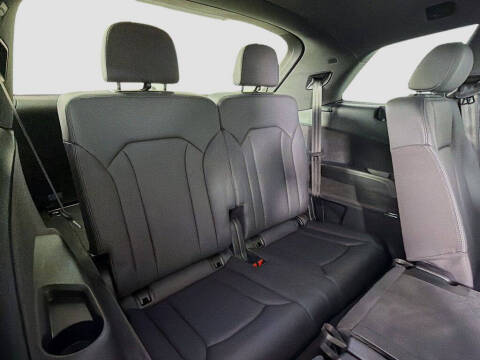 2022 Audi Q7 quattro Premium 55 TFSI