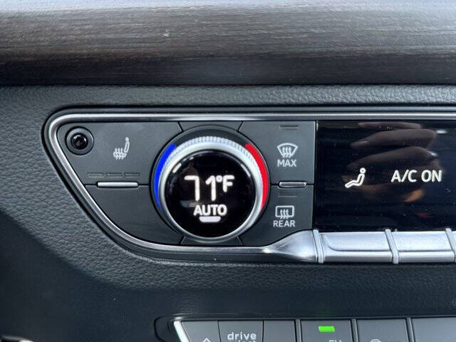 2024 Audi Q5 e quattro S line Premium 55 TFSI