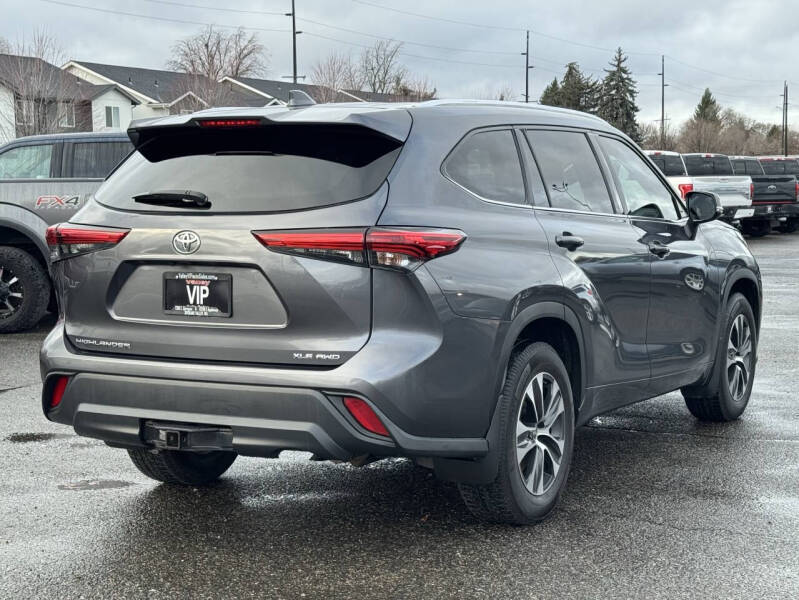 2020 Toyota Highlander XLE
