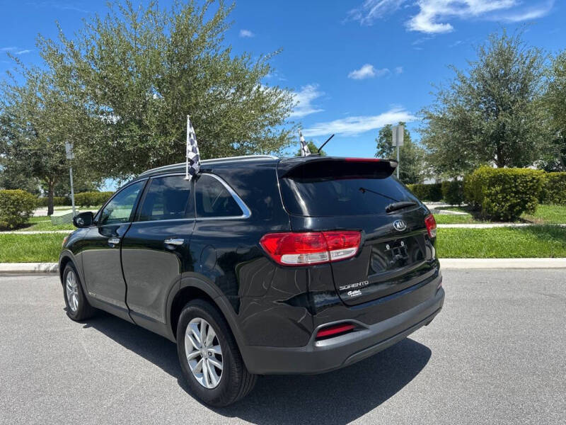 2017 Kia Sorento LX V6