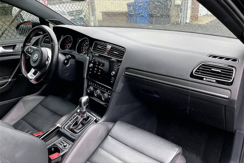 2018 Volkswagen Golf GTI Autobahn