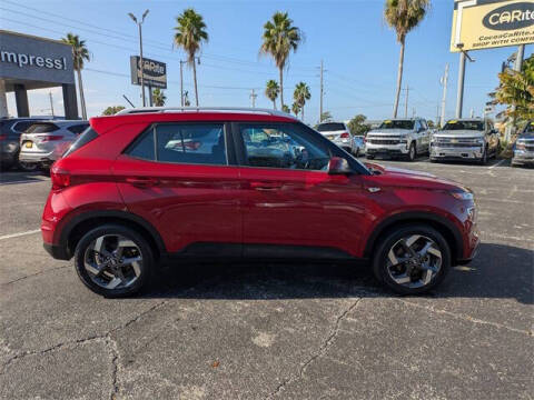 2023 Hyundai Venue SEL