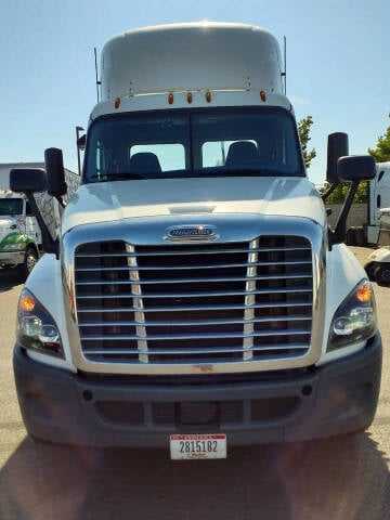 2019 Freightliner Cascadia for sale at DL Auto Lux Inc. in Westminster CA