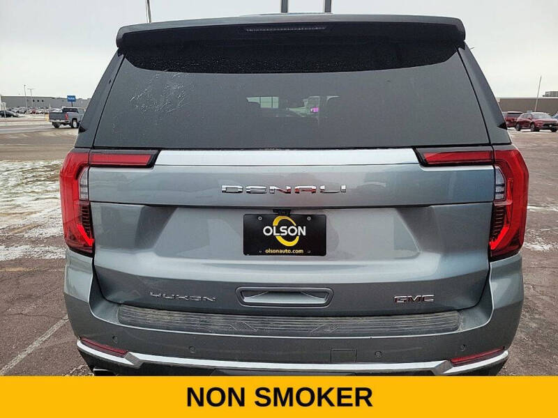 2025 GMC Yukon XL Denali