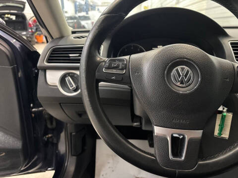2012 Volkswagen Passat
