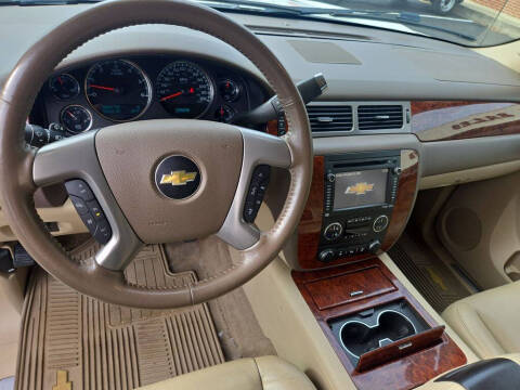 2013 Chevrolet Avalanche LTZ Black Diamond