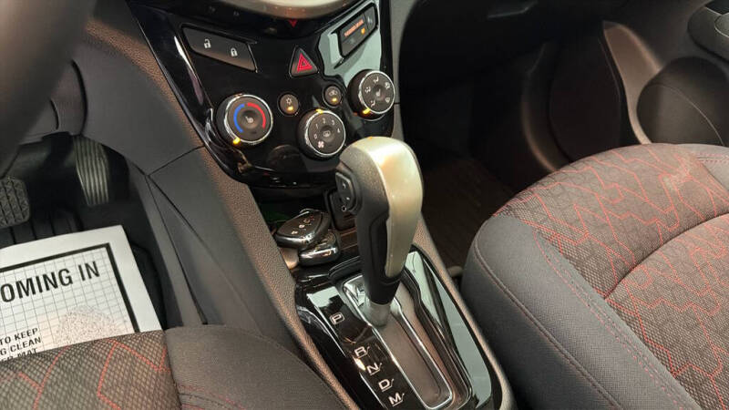 2018 Chevrolet Sonic LT Auto