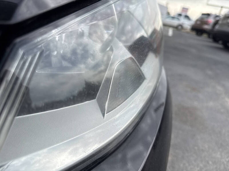 2015 Volkswagen Golf TSI Launch Edition