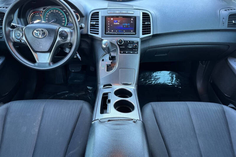 2014 Toyota Venza LE