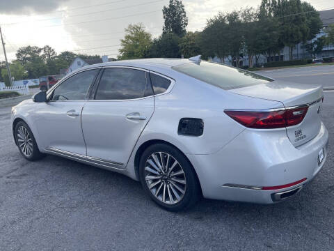 2017 Kia Cadenza Premium