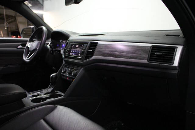 2022 Volkswagen Atlas Cross Sport SE 4Motion