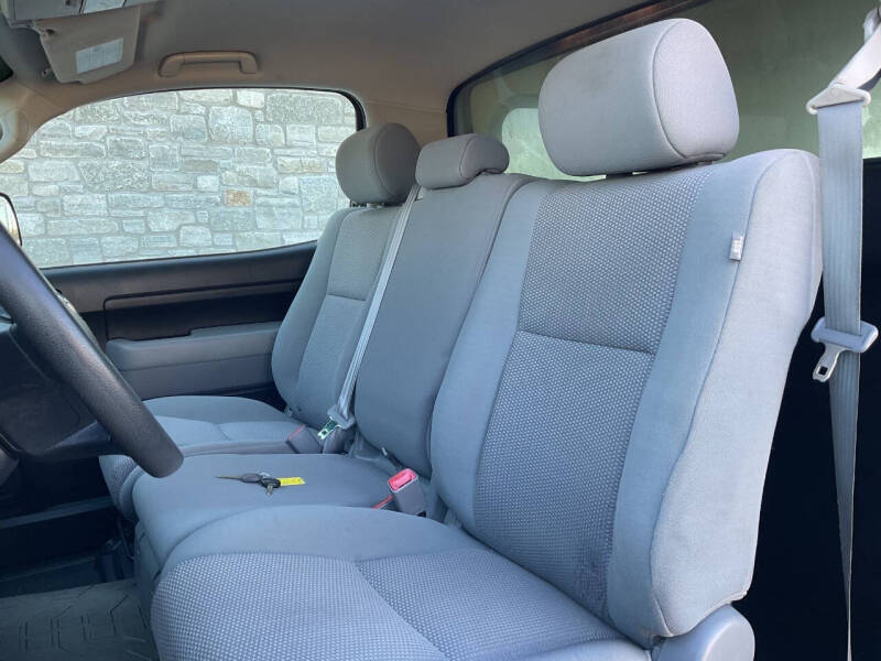 2010 Toyota Tundra Grade