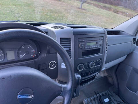 2011 Freightliner Sprinter 2500