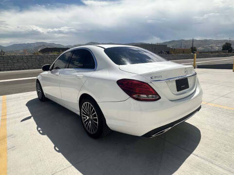 2018 Mercedes-Benz C-Class C 300