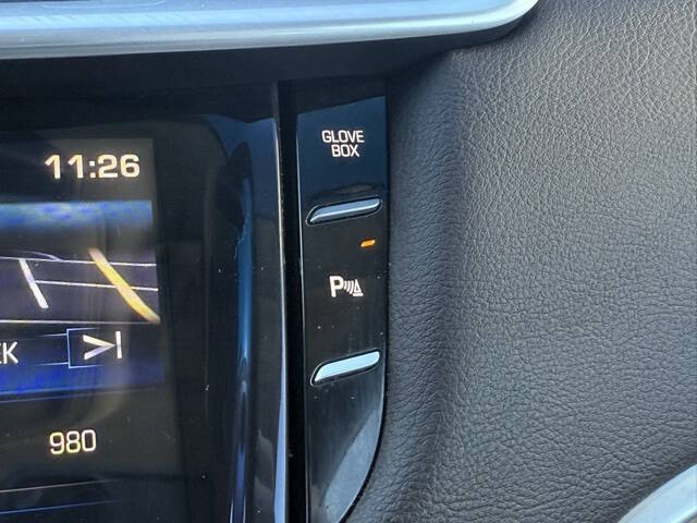 2014 Cadillac XTS Luxury Collection