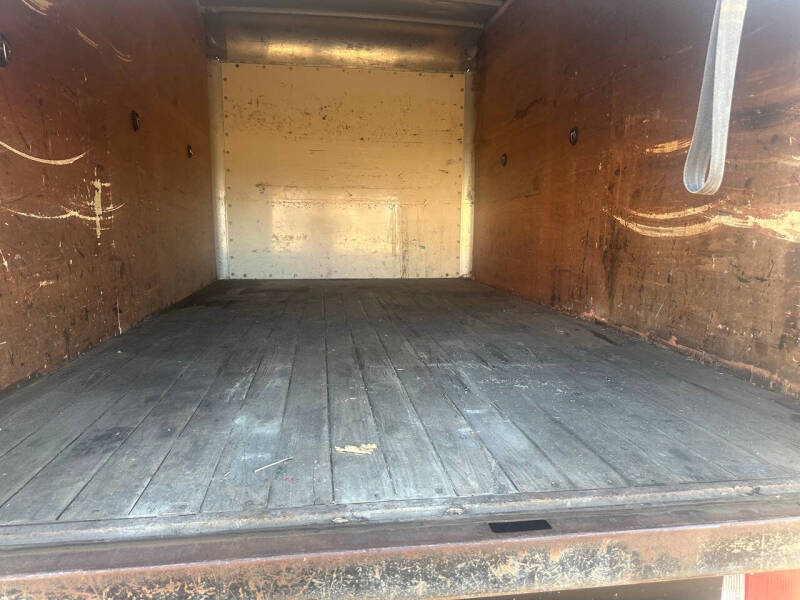2012 Isuzu NPR