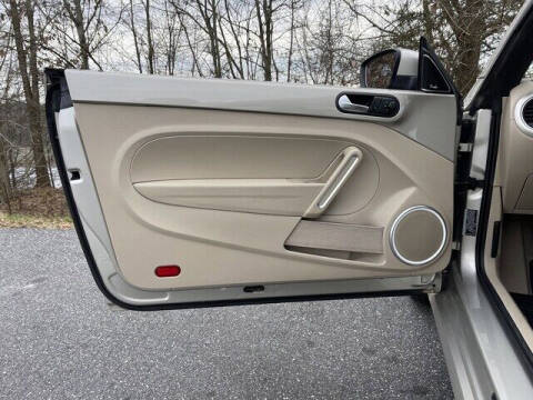 2013 Volkswagen Beetle Convertible