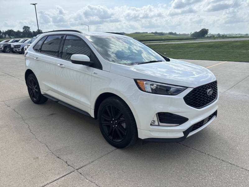 2022 Ford Edge