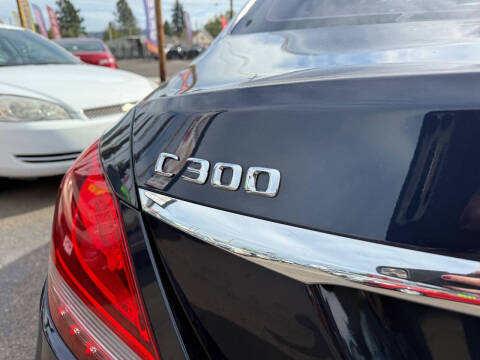 2015 Mercedes-Benz C-Class C 300