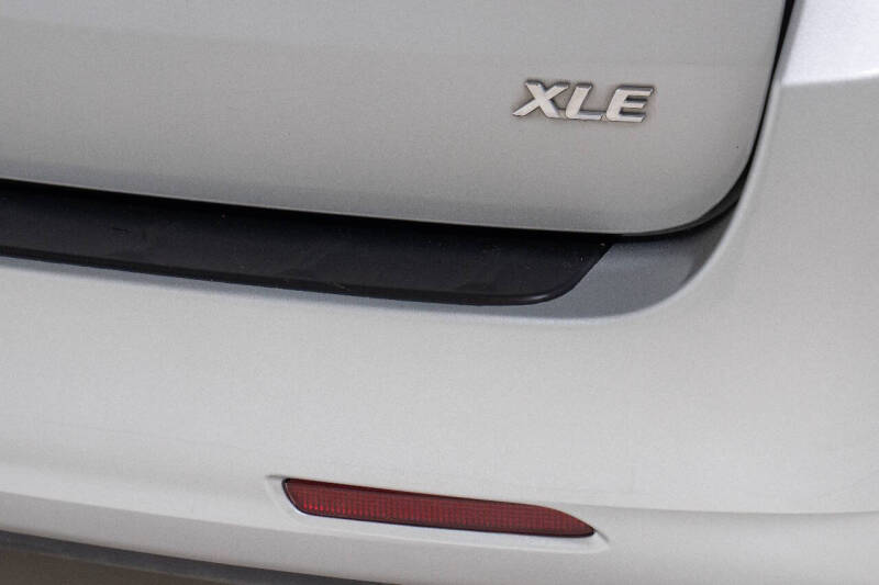 2020 Toyota Sienna XLE Premium 8-Passenger