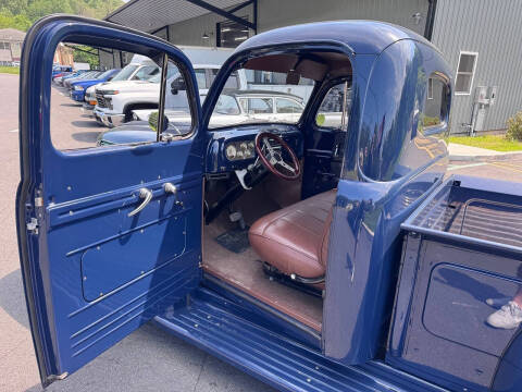 1948 Ford F-100