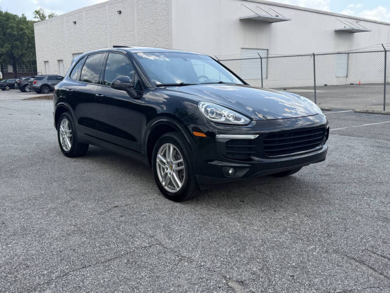 2017 Porsche Cayenne Platinum Edition
