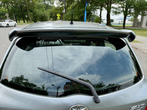 2009 Toyota Yaris S
