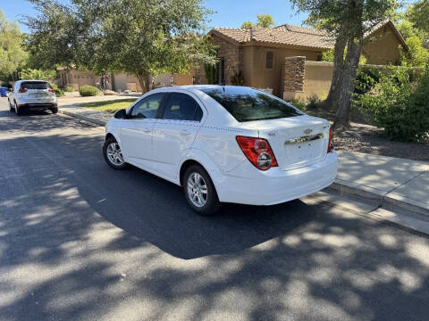 2013 Chevrolet Sonic LT Auto