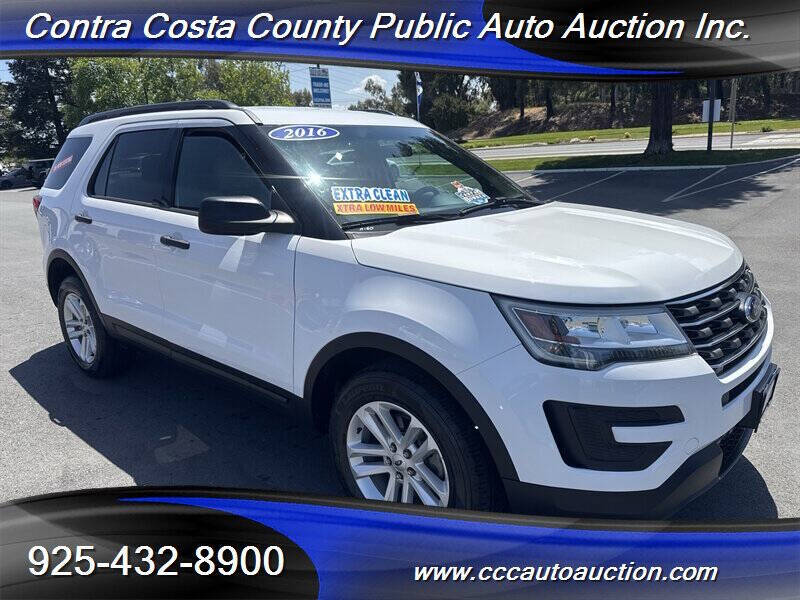 2016 Ford Explorer