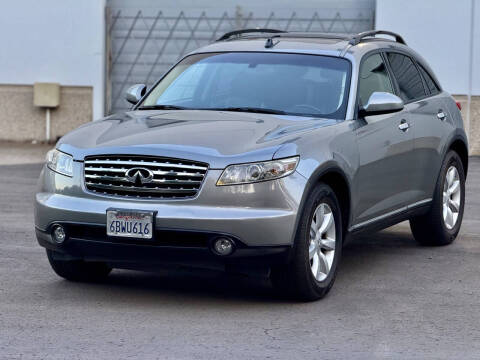 2005 Infiniti FX35