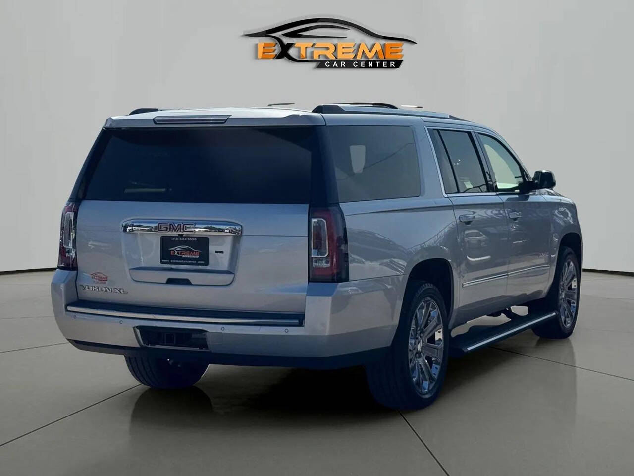 2015 GMC Yukon XL for sale at Extreme Car Center in Detroit, MI