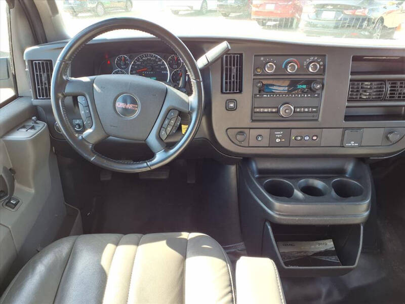 2023 GMC Savana 2500