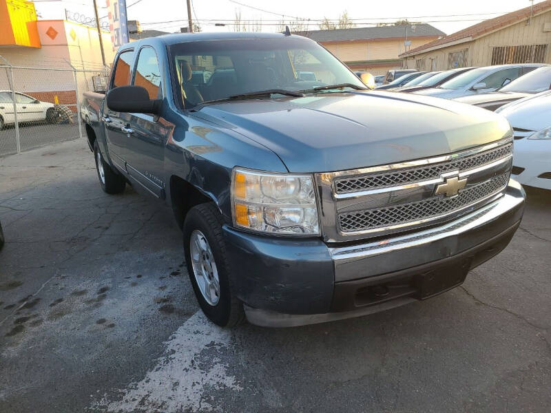 2008 Chevrolet Silverado 1500 for sale at Five Star Auto Sales in Fresno CA