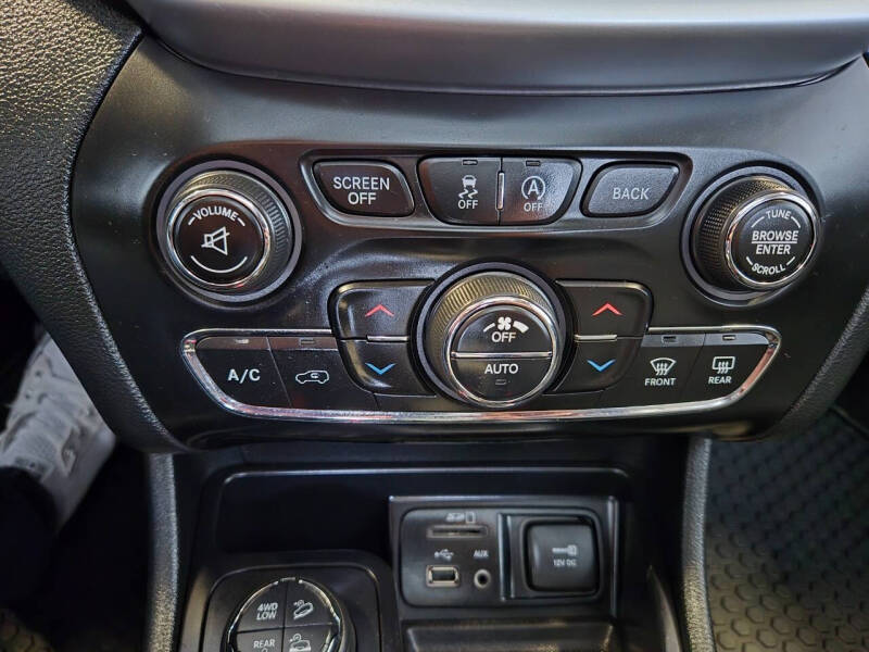 2015 Jeep Cherokee Trailhawk