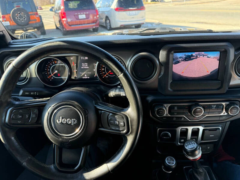 2020 Jeep Wrangler Sport S photo 15