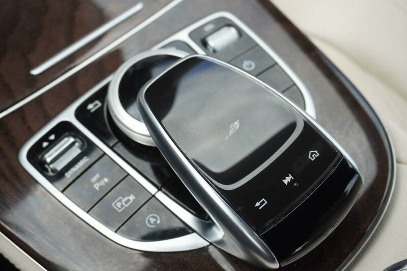 2019 Mercedes-Benz E-Class E 300