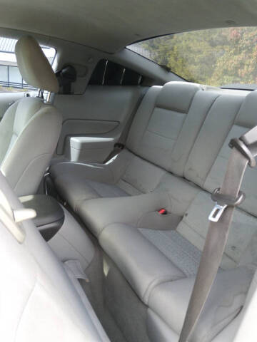 2009 Ford Mustang V6 Deluxe