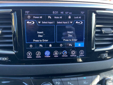 2017 Chrysler Pacifica Touring-L Plus