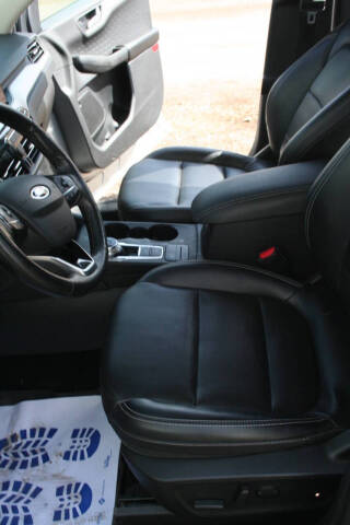 2020 Ford Escape SEL