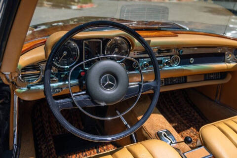 1969 Mercedes-Benz 280-Class