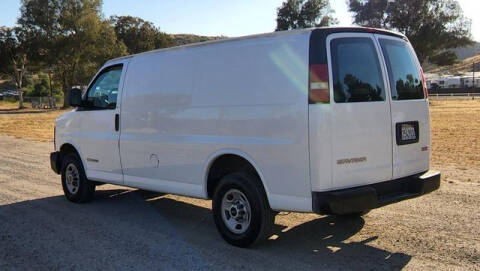 2004 GMC Savana 2500
