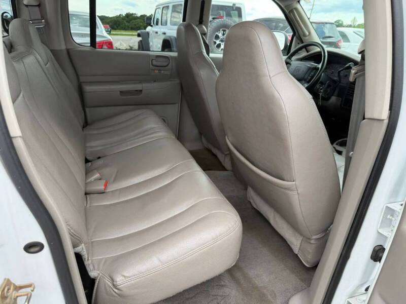 2003 Dodge Dakota