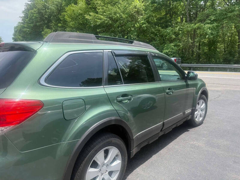 2011 Subaru Outback 2.5i Premium