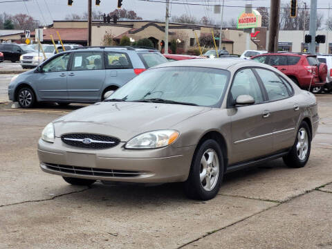 2003 Ford Taurus SE