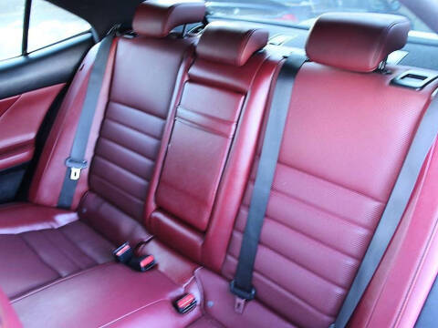 2017 Lexus IS 200t